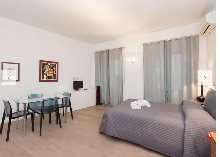 Natale Del Grande Flat Appartamento Roma